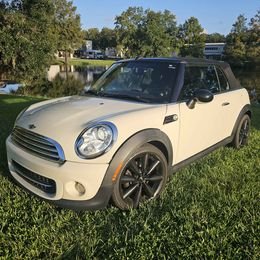 2015 MINI Cooper Base